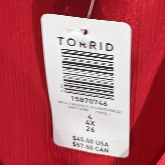 Torrid shirt NEW beautiful red colour size 4 - Picture 5 of 5